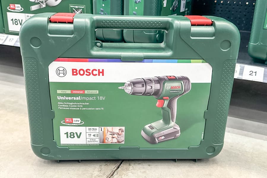 Akku Schlagbohrschrauber Bosch Universal Impact 18